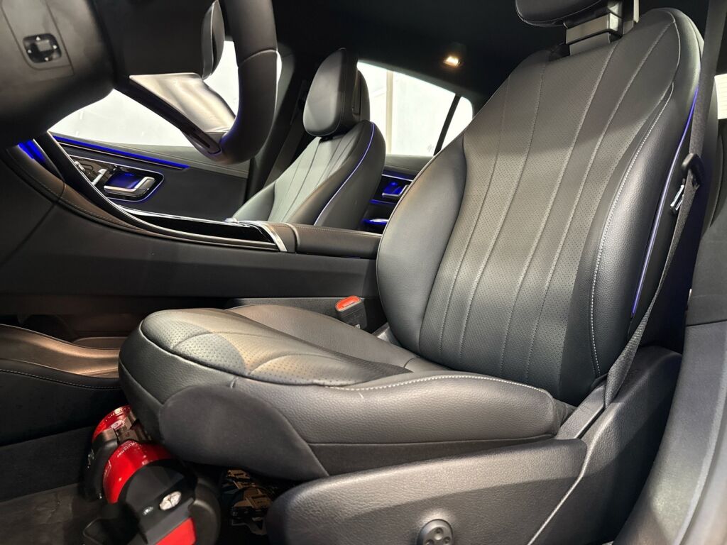 Mercedes-Benz EQE 2025 