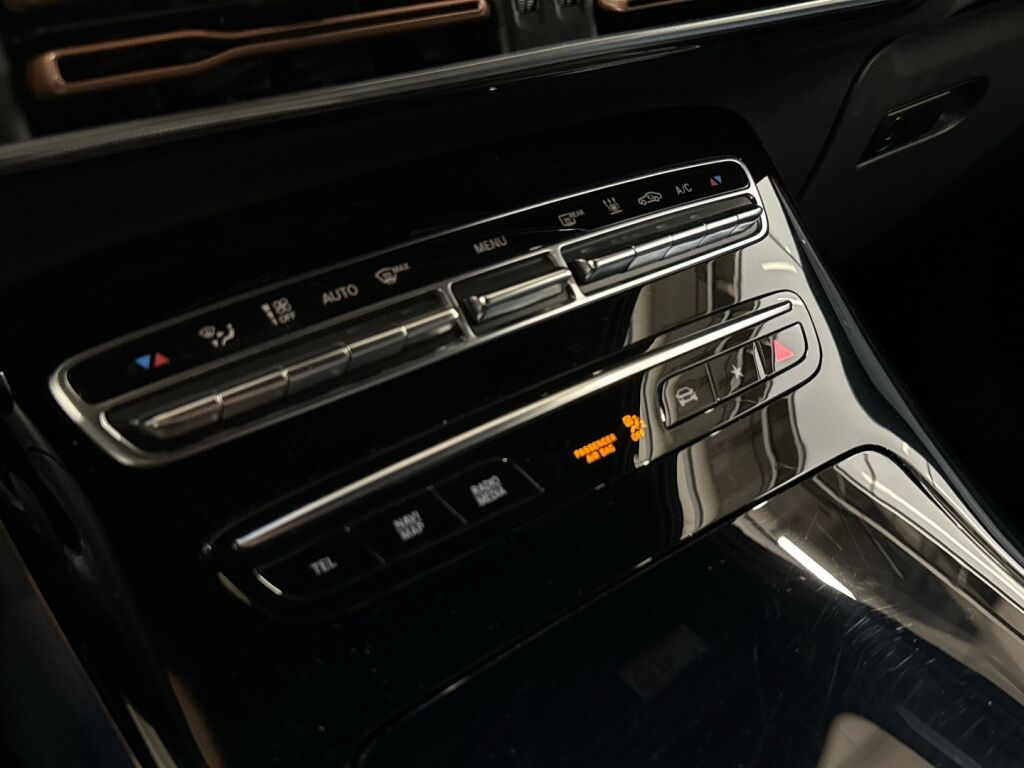 Mercedes-Benz EQC 2022 