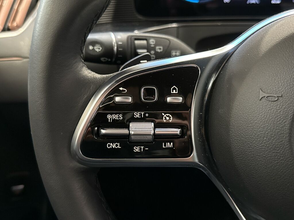 Mercedes-Benz EQC 2022 