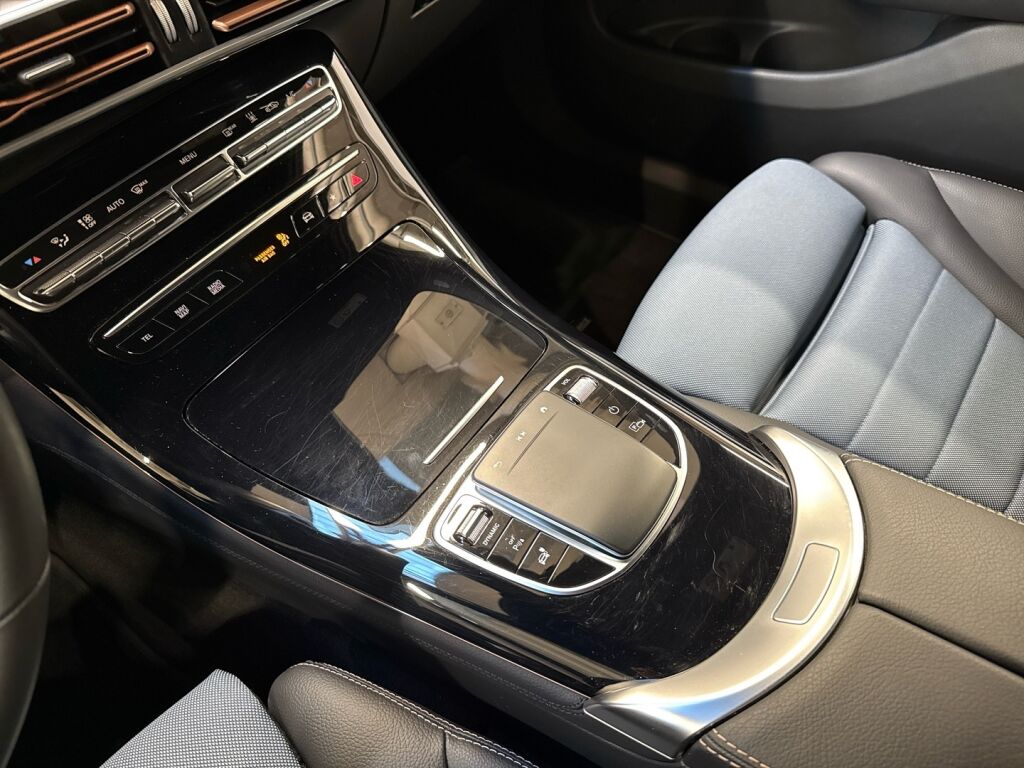 Mercedes-Benz EQC 2022 