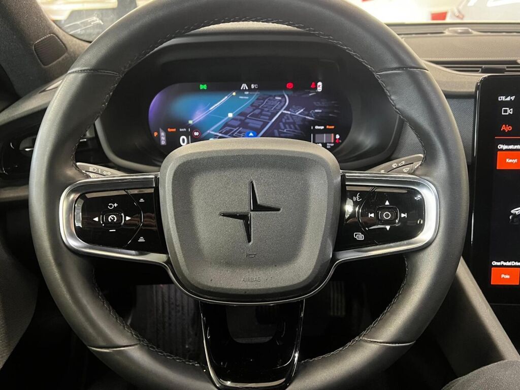 Polestar 2 2023 Valkoinen