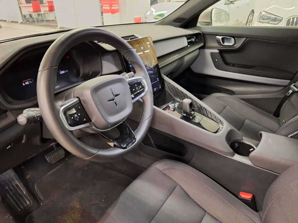 Polestar 2 2023 
