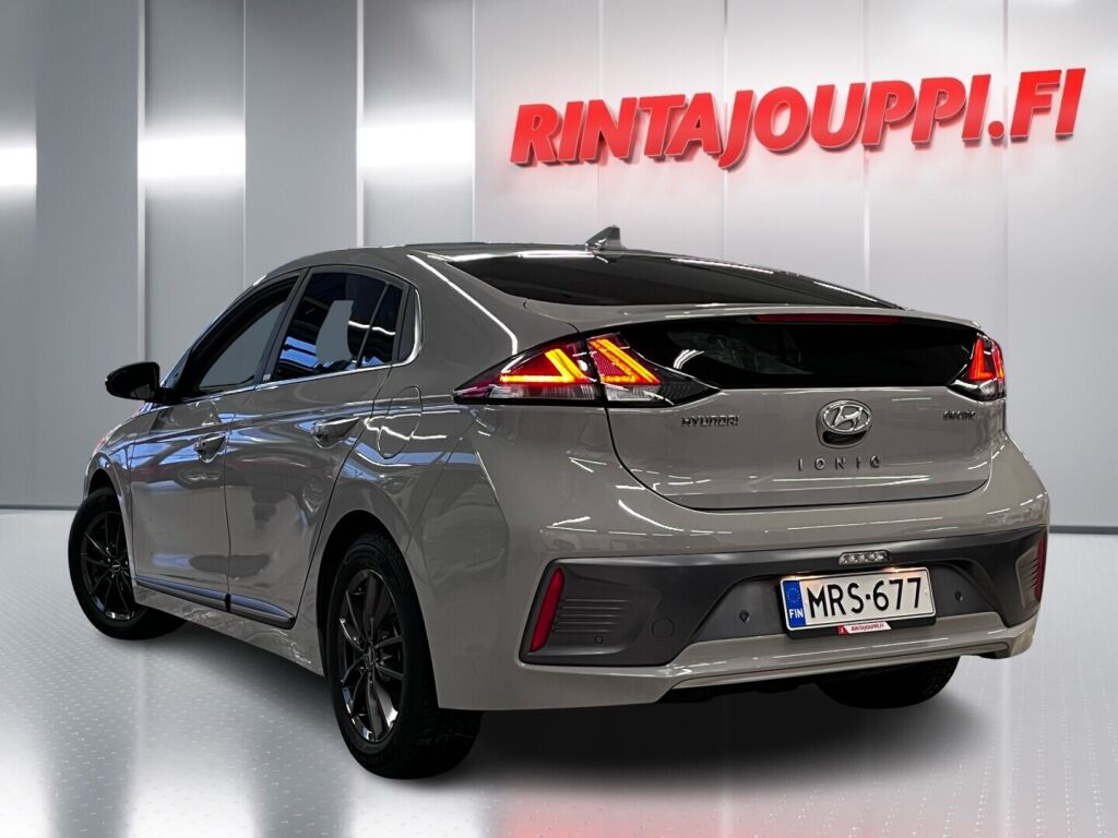 Hyundai IONIQ electric 2022 