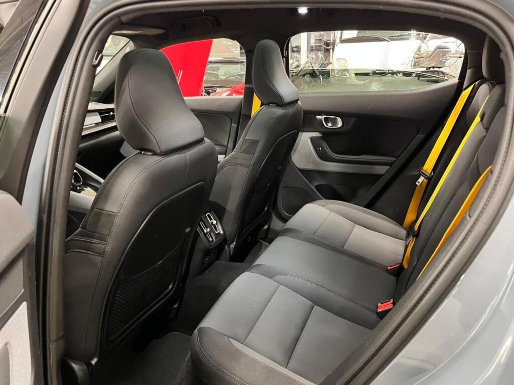 Polestar 2 2021 Harmaa