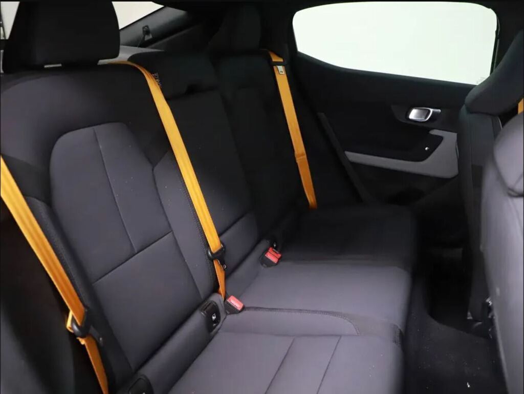 Polestar 2 2021 Harmaa