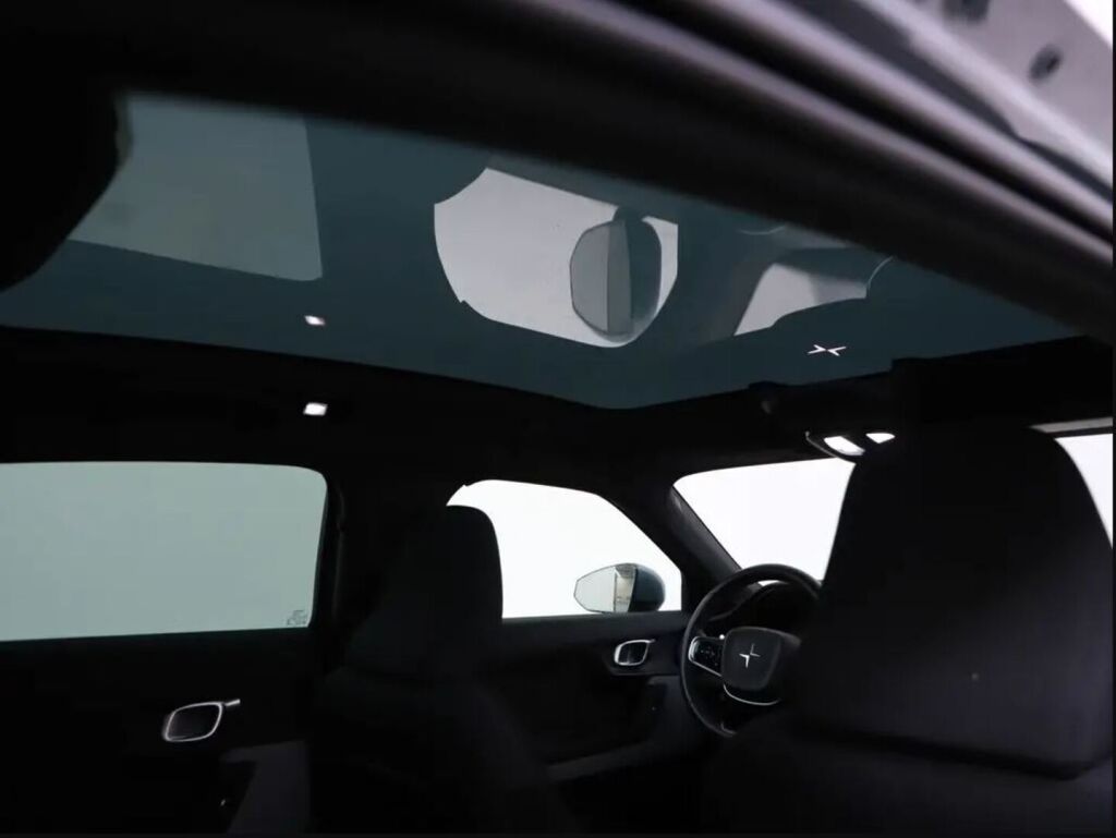 Polestar 2 2021 Harmaa