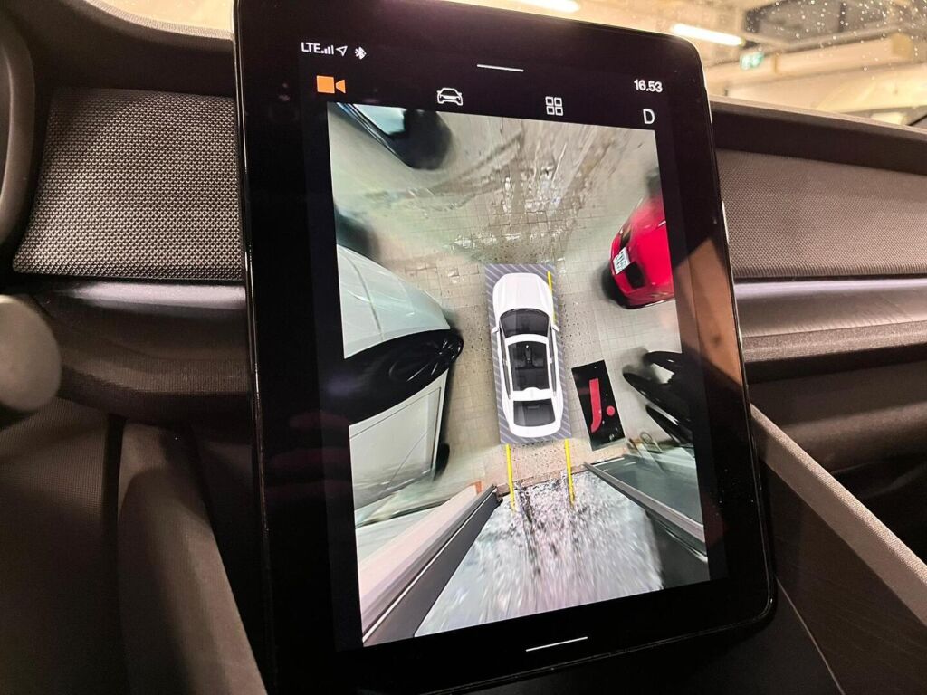 Polestar 2 2021 Harmaa