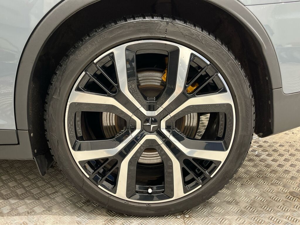 Polestar 2 2021 Harmaa