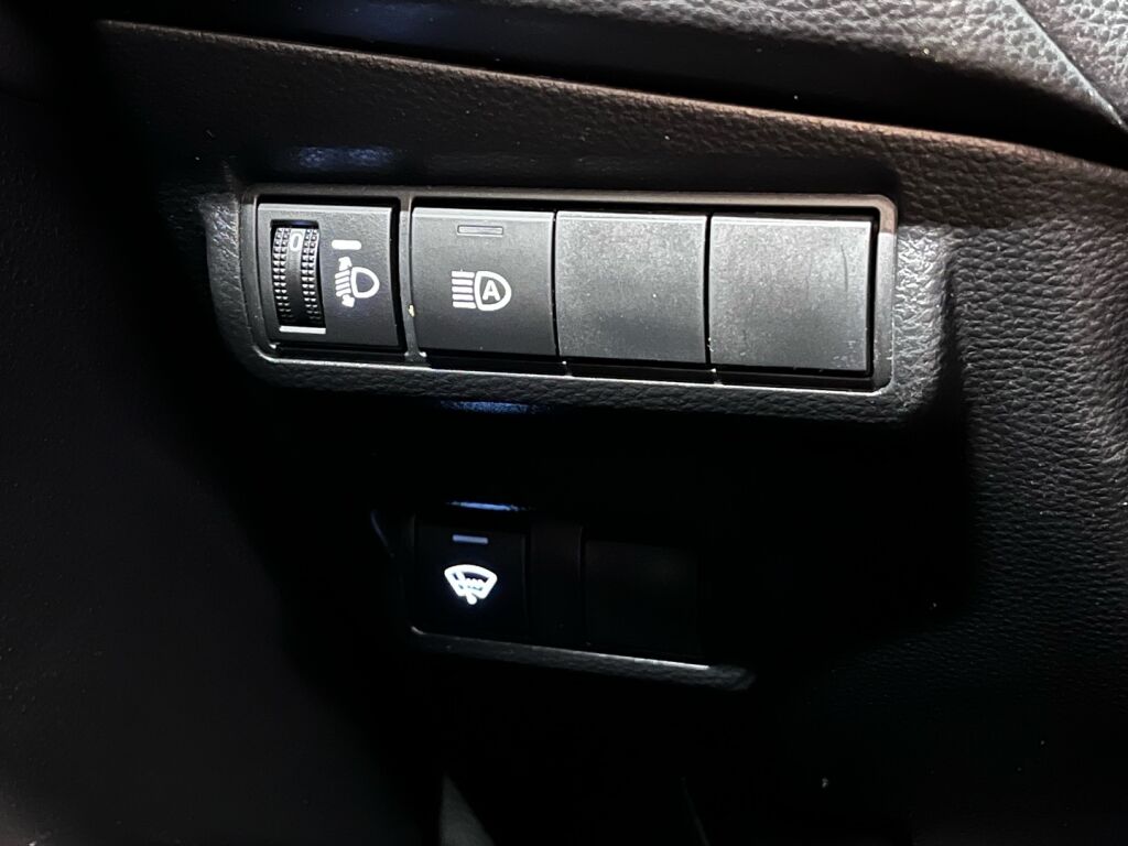 Toyota Corolla Cross 2024 Musta