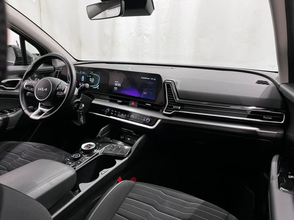 Kia Sportage 2022 met.harmaa