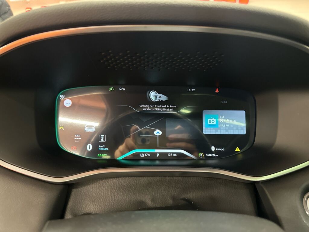 Mg Marvel R 2022 Musta