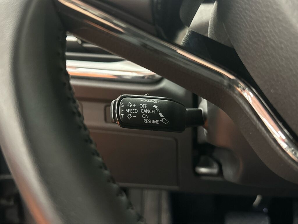 Skoda Enyaq 2023 Harmaa