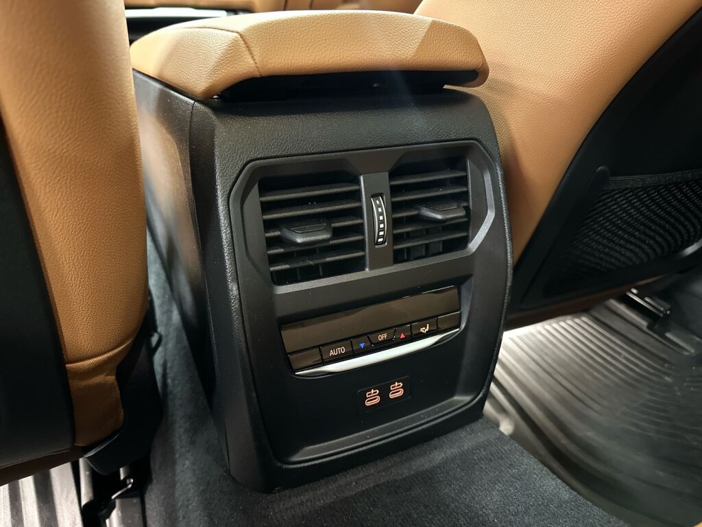 BMW I4 M50 2024 Musta