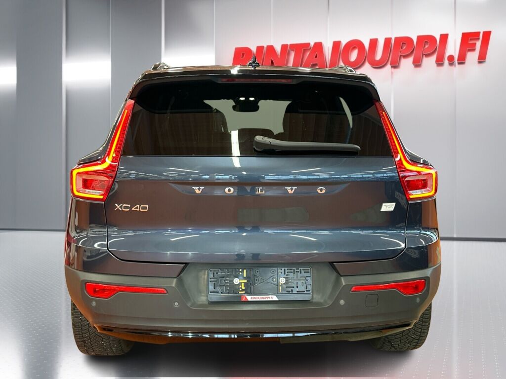Volvo XC40 2022 