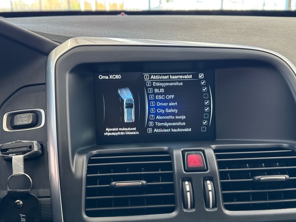 Volvo XC60 2015 Valkoinen