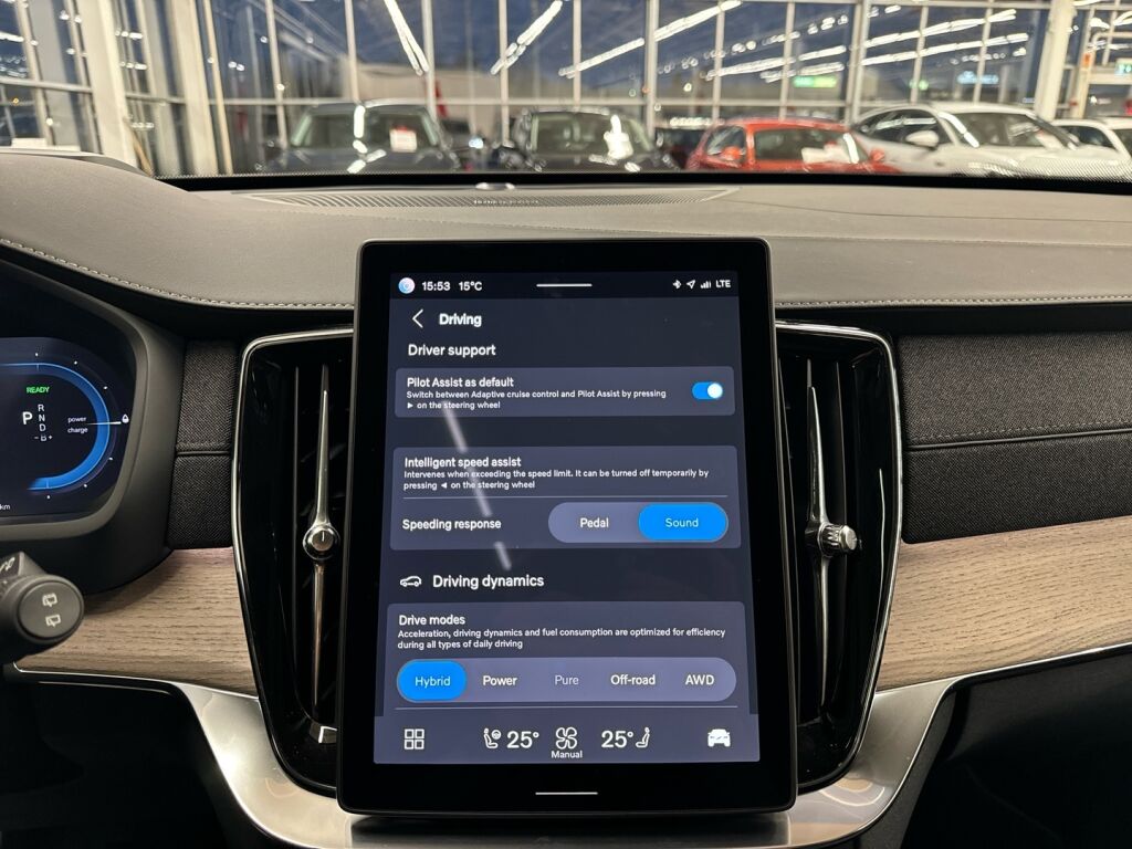 Volvo XC90 2025 Metalli harmaa