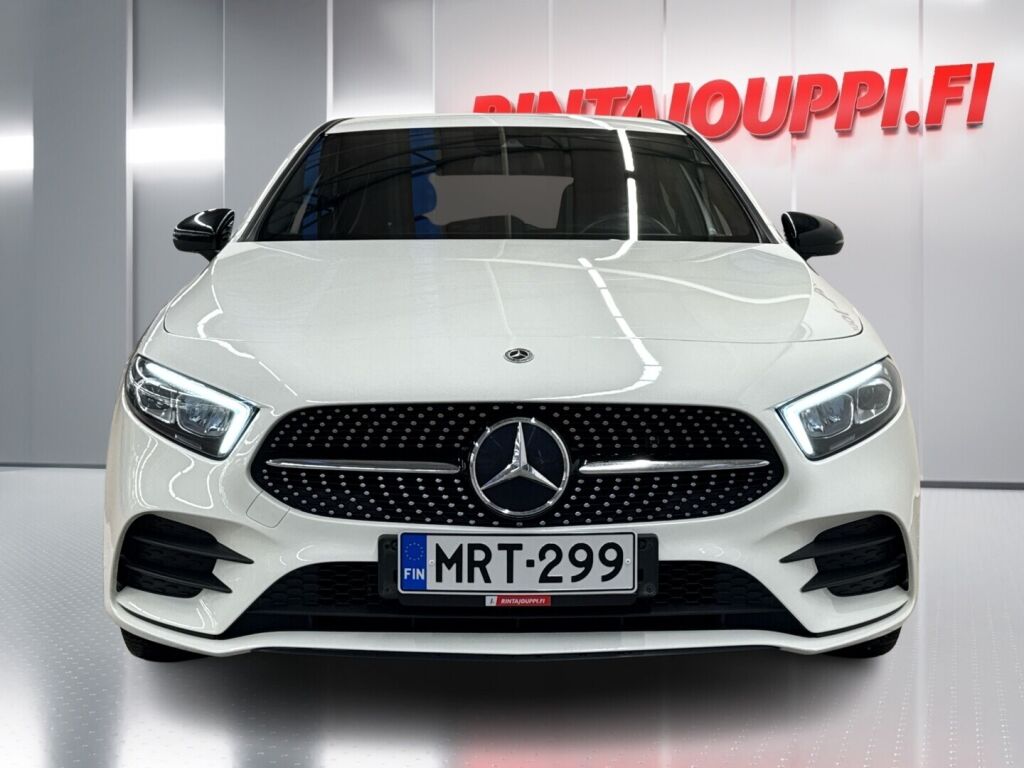 Mercedes-Benz A 2022 Valkoinen