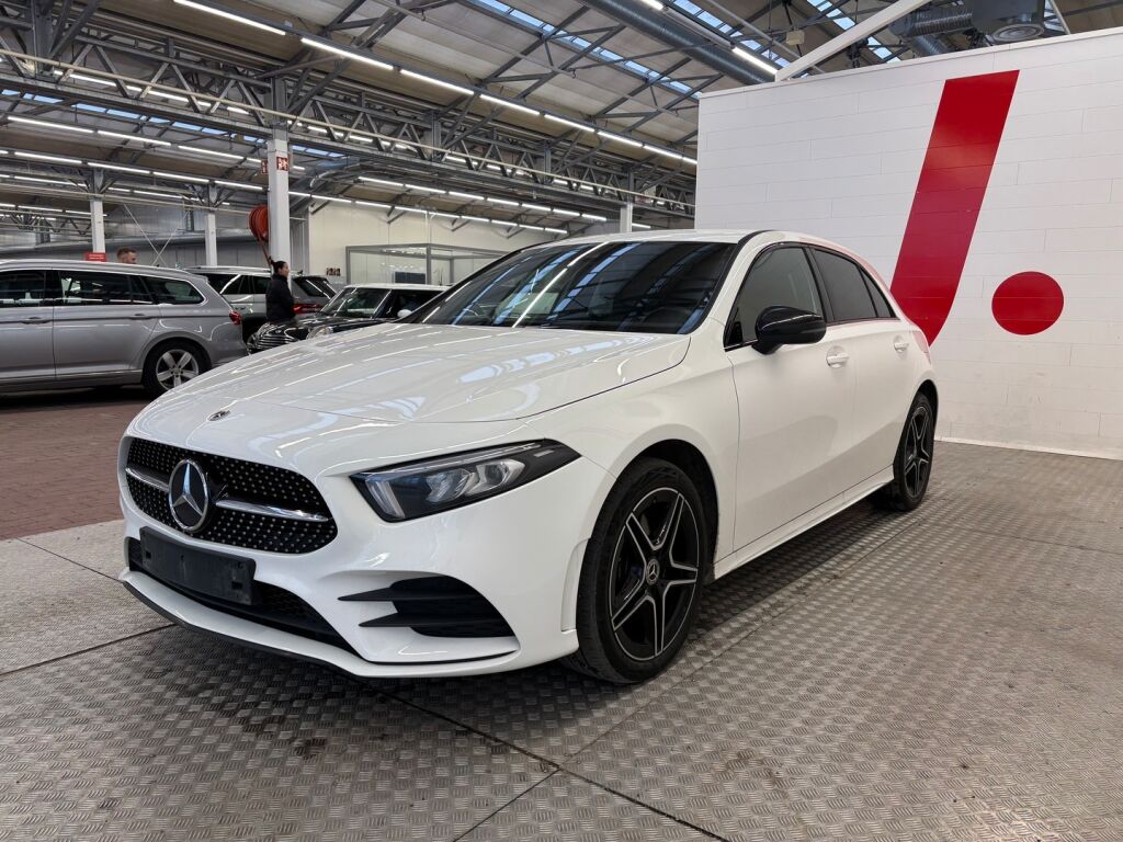 Mercedes-Benz A 2022 Valkoinen
