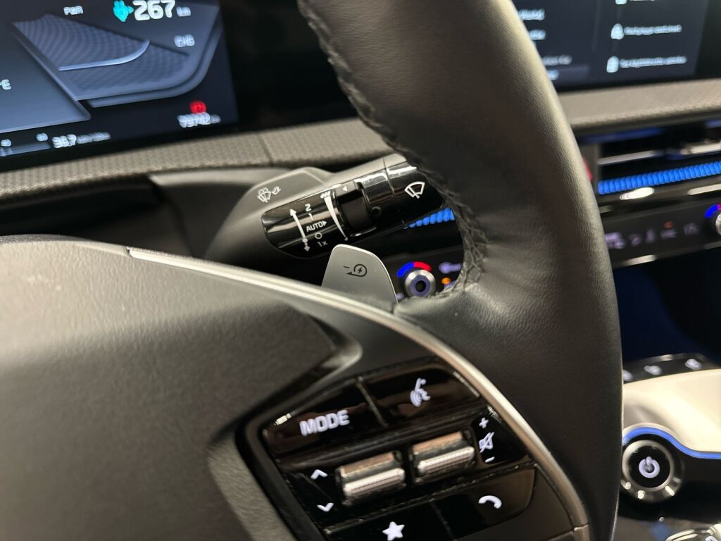 Kia EV6 2022 Sininen