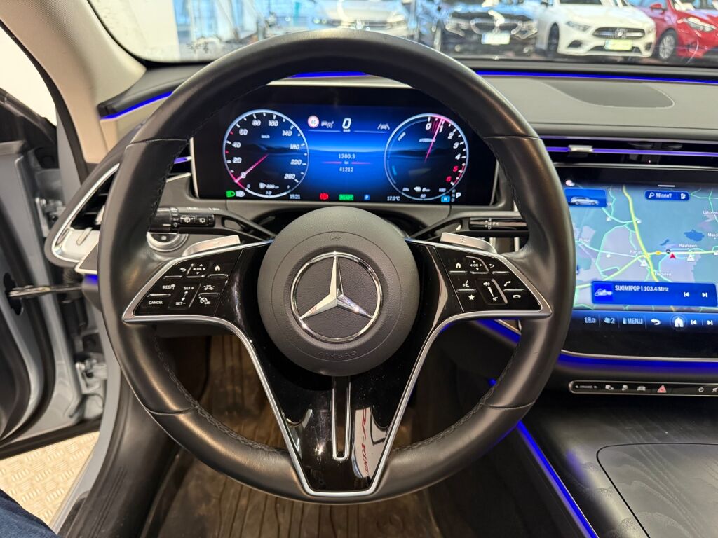 Mercedes-Benz E 2025 