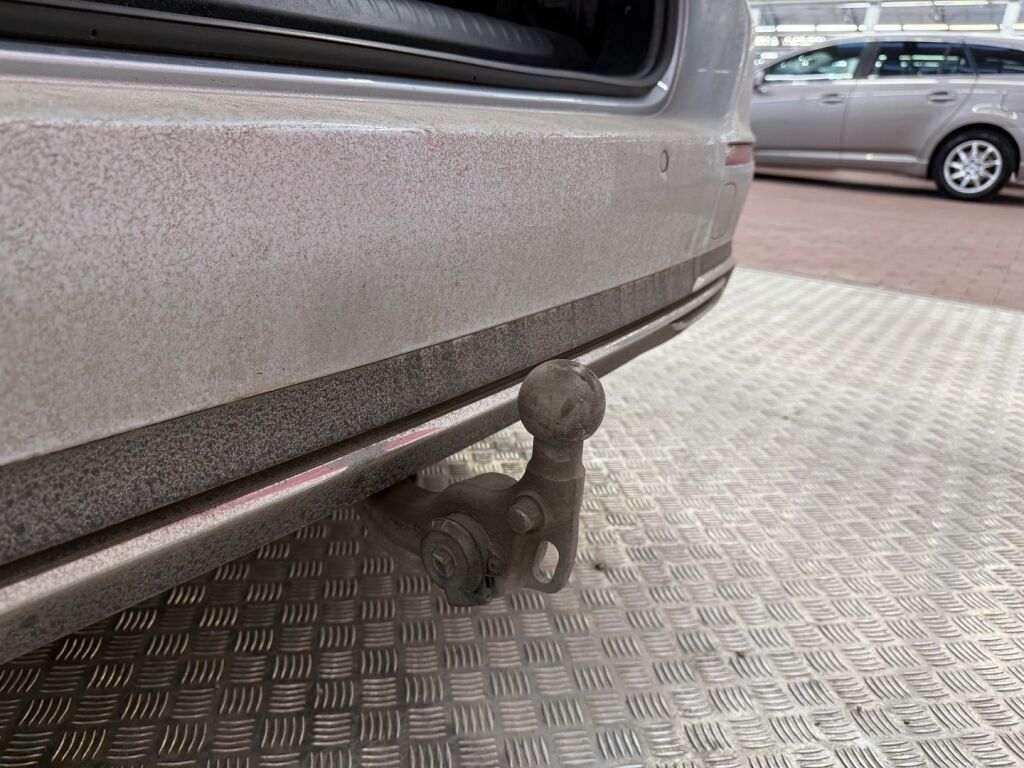 Mercedes-Benz E 2025 