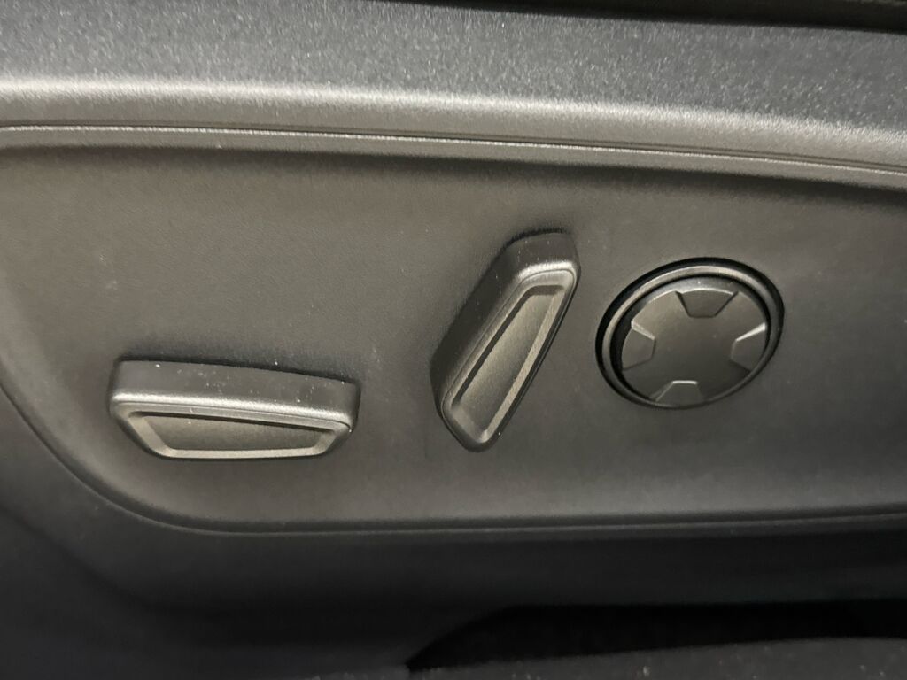 Ford Kuga 2026 Valkoinen