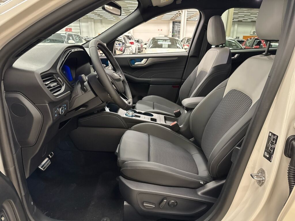 Ford Kuga 2026 Valkoinen