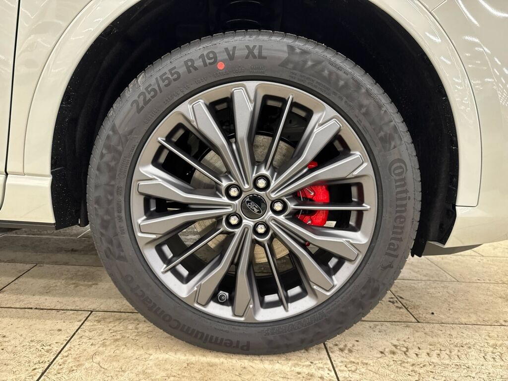 Ford Kuga 2026 Valkoinen