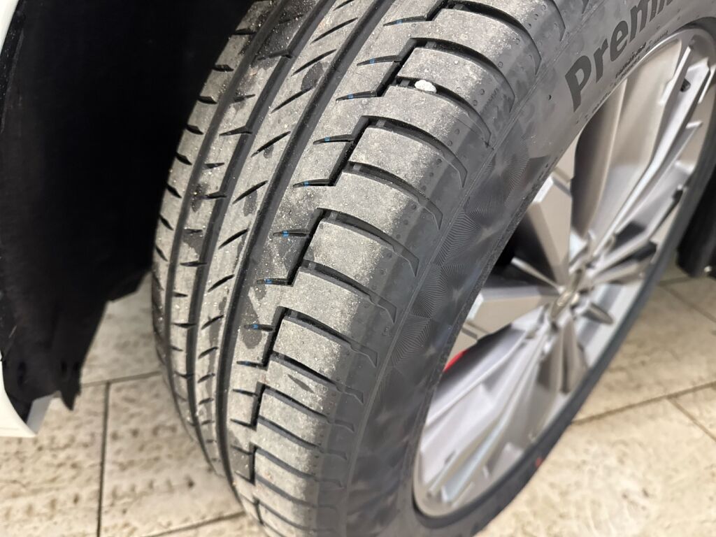 Ford Kuga 2026 Valkoinen