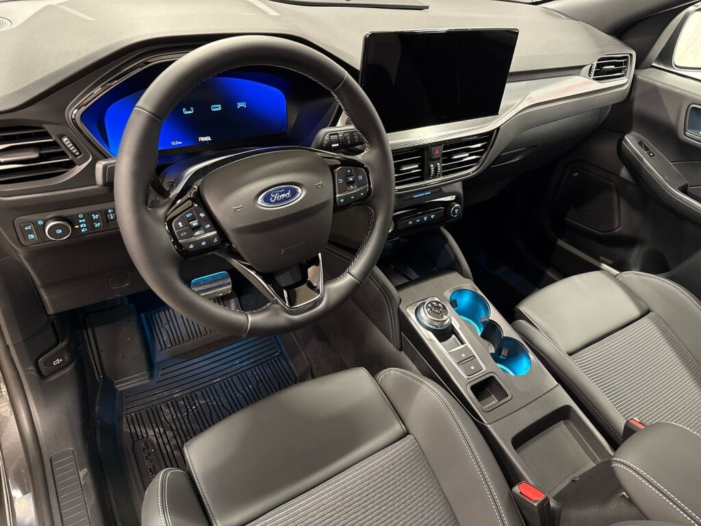 Ford Kuga 2026 Harmaa