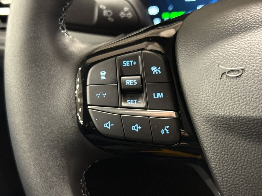 Ford Kuga 2026 Harmaa