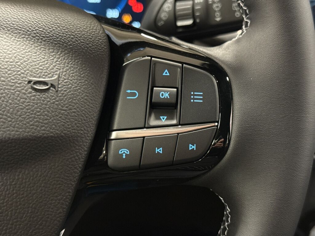 Ford Kuga 2026 Harmaa