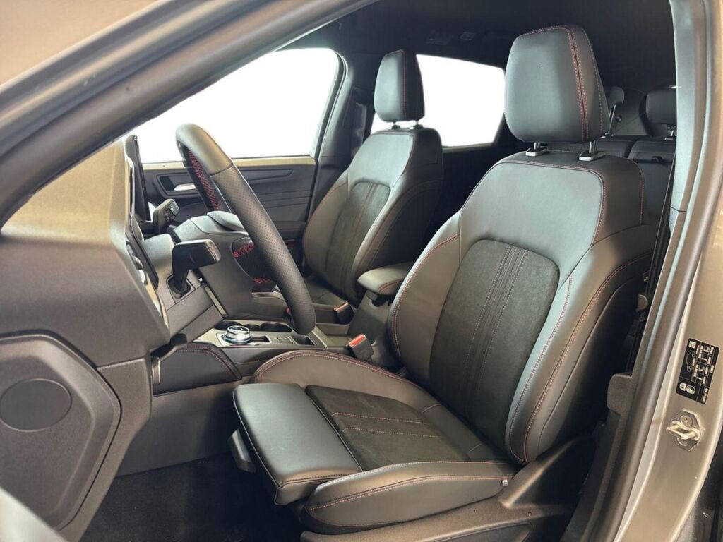 Ford Kuga 2026 Solar Silver