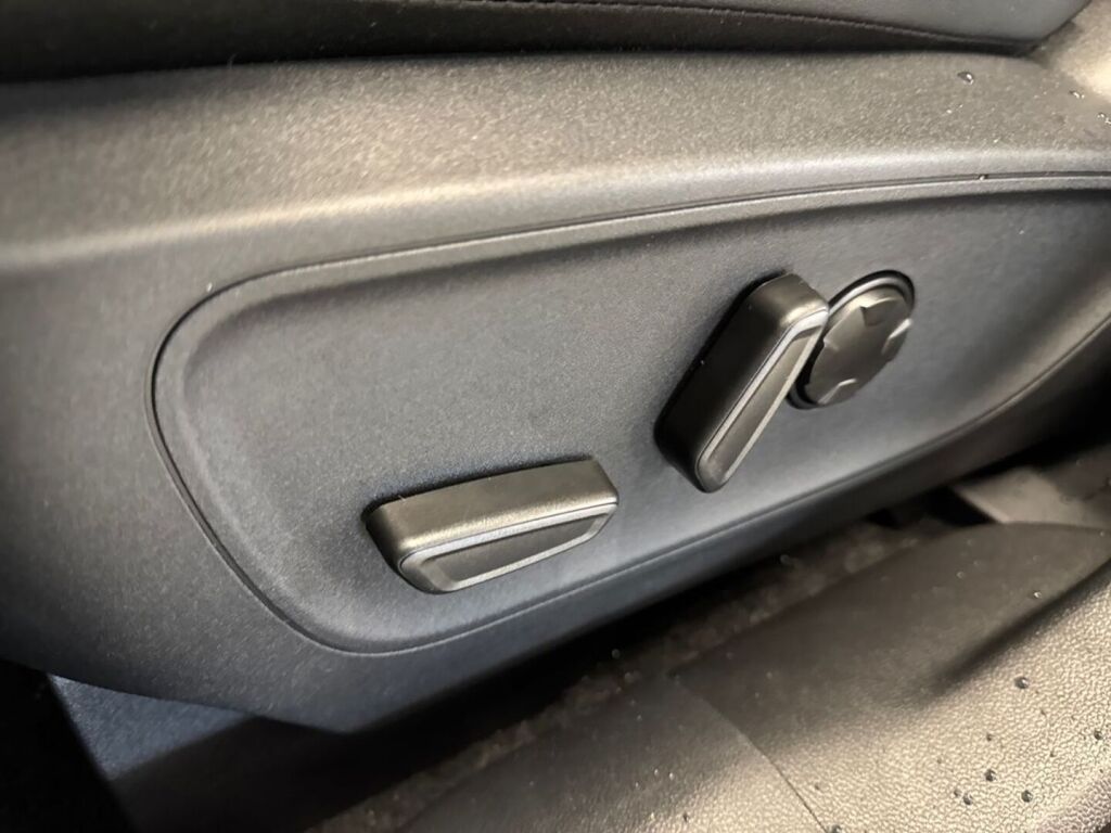 Ford Kuga 2026 Solar Silver