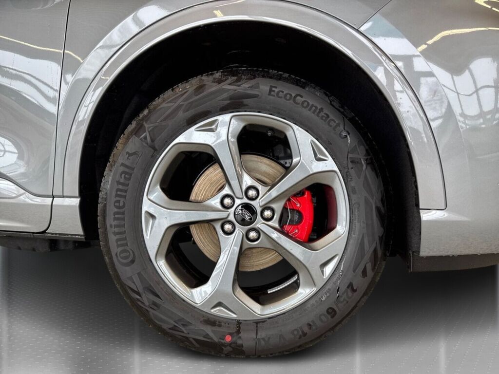 Ford Kuga 2026 Solar Silver