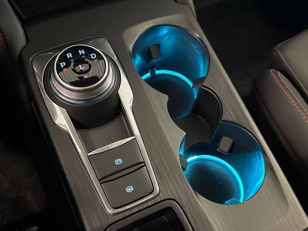 Ford Kuga 2026 Frozen White