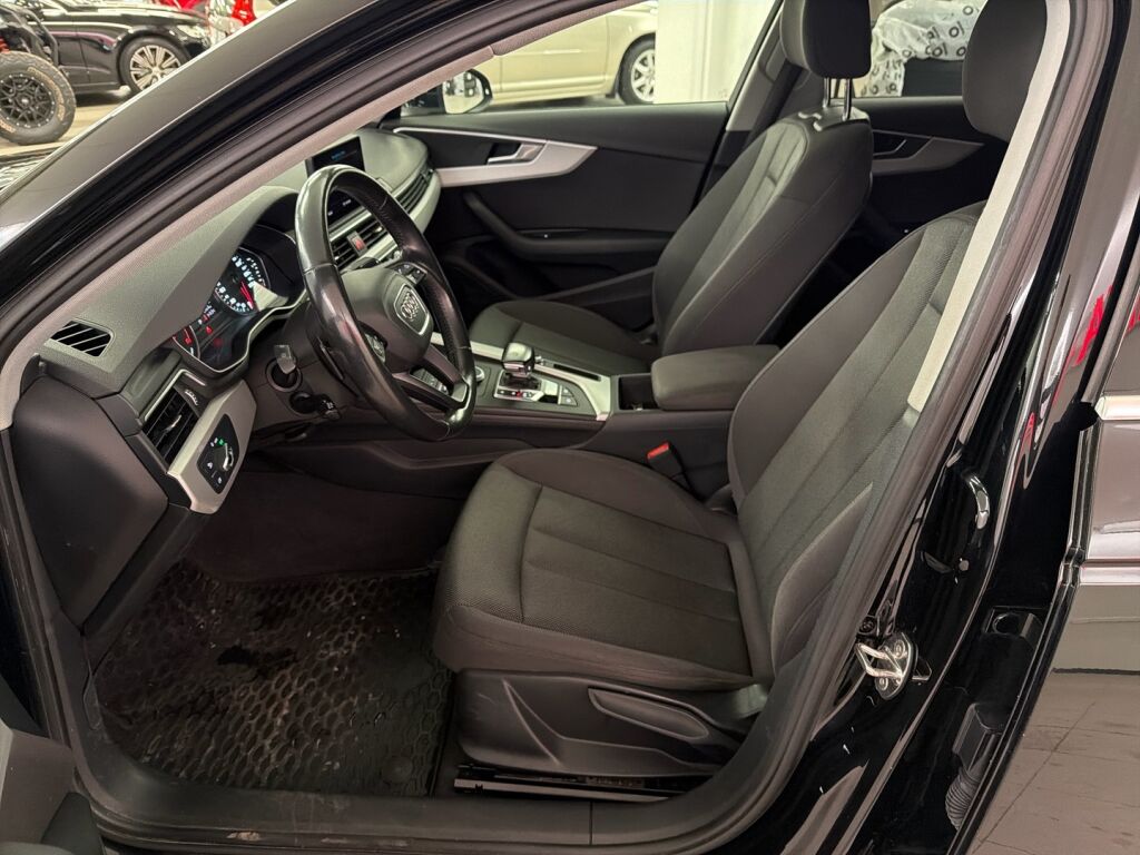 Audi A4 2016 Musta