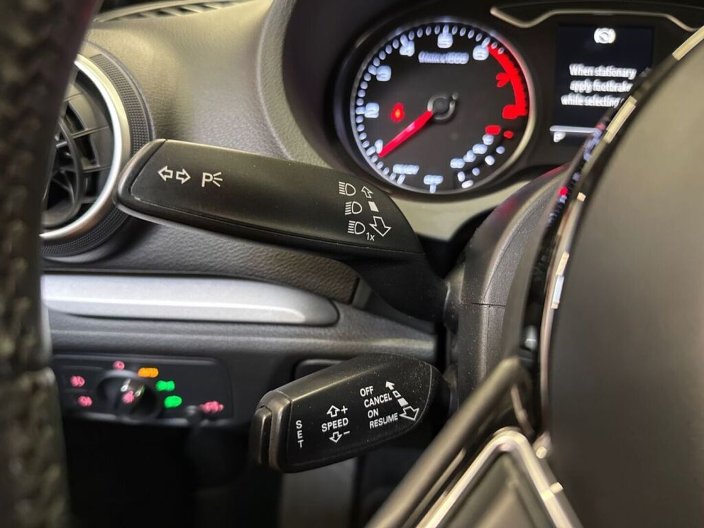 Audi A3 2016 Musta