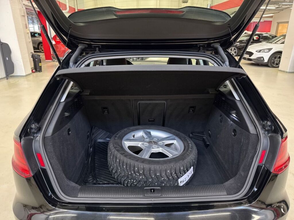 Audi A3 2016 Musta