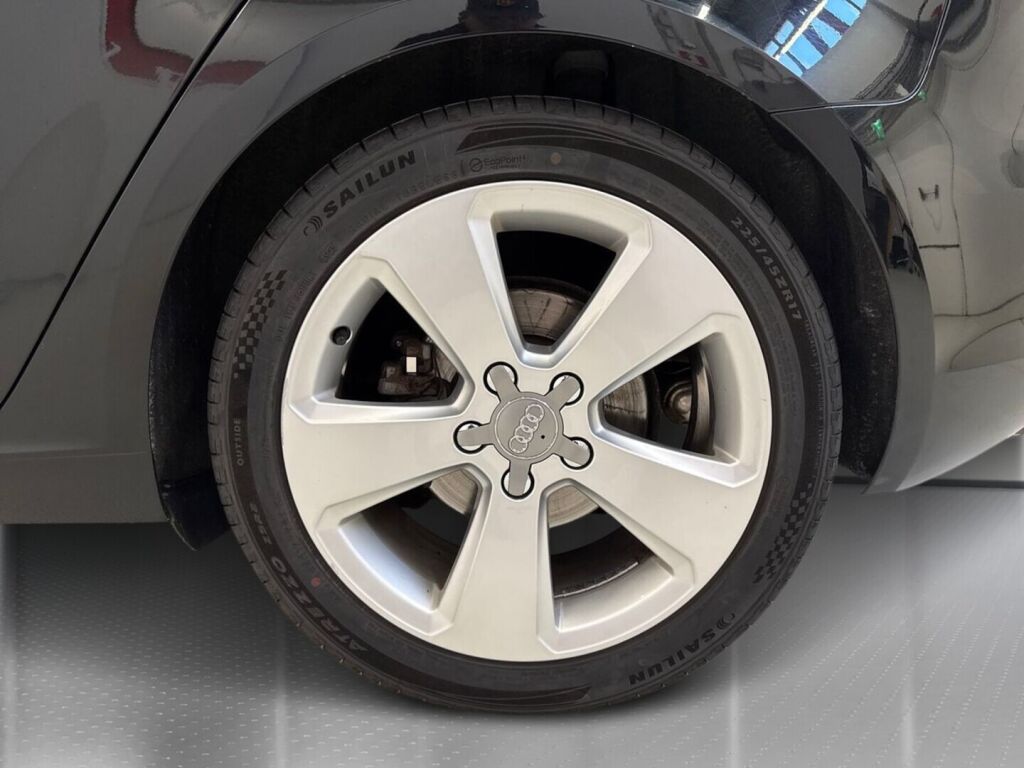 Audi A3 2016 Musta