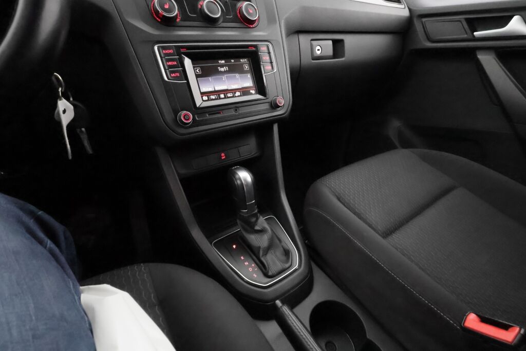 Volkswagen Caddy Maxi 2016 Violetti