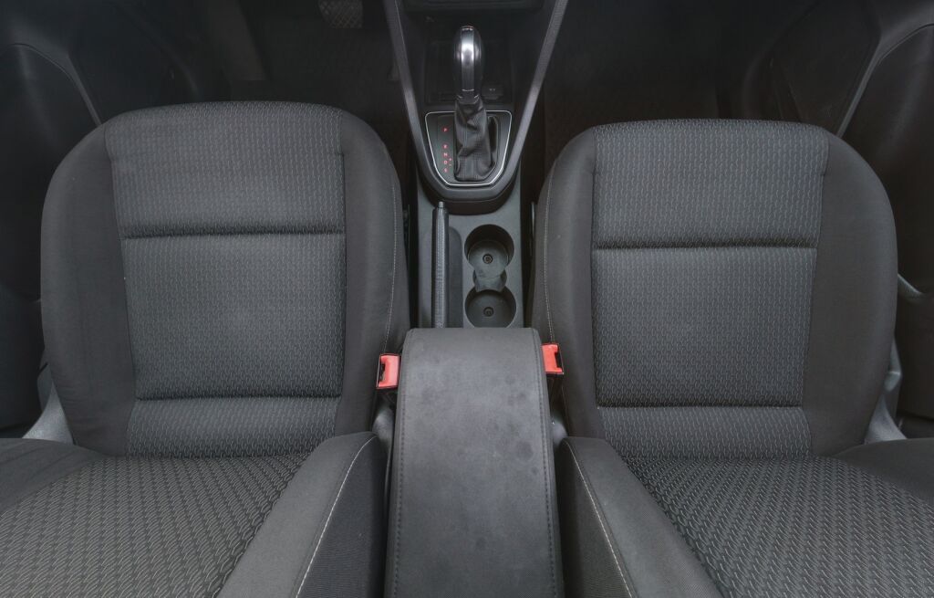 Volkswagen Caddy Maxi 2016 Violetti