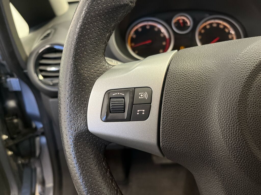 Opel Corsa 2007 Hopea