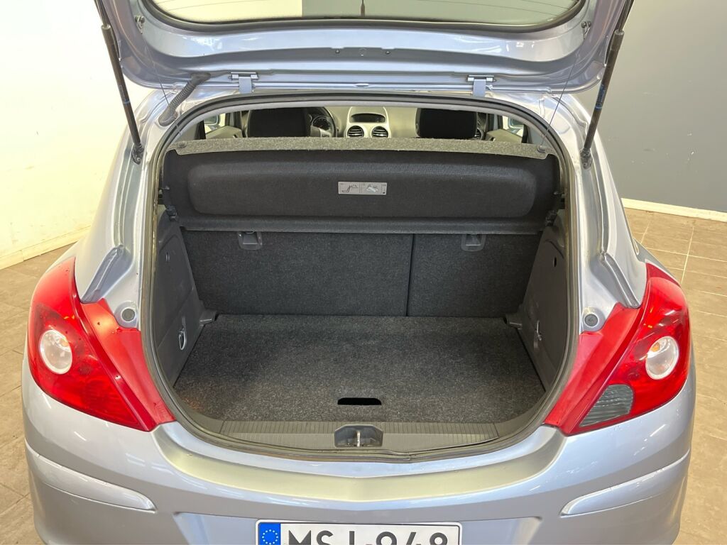 Opel Corsa 2007 Hopea
