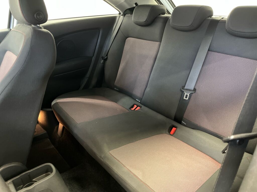 Opel Corsa 2007 Hopea