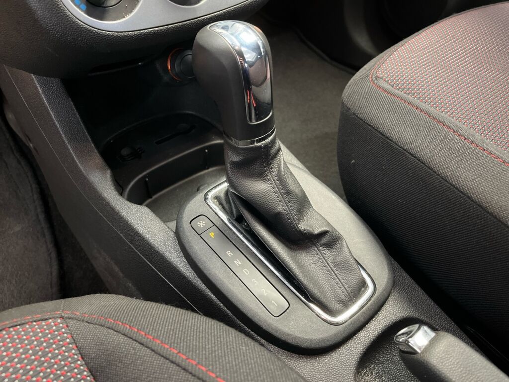 Opel Corsa 2007 Hopea