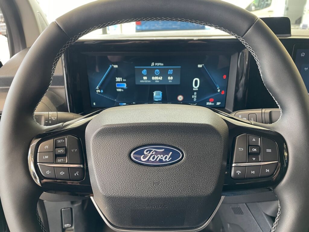 Ford Transit Courier 2026 Agate Black