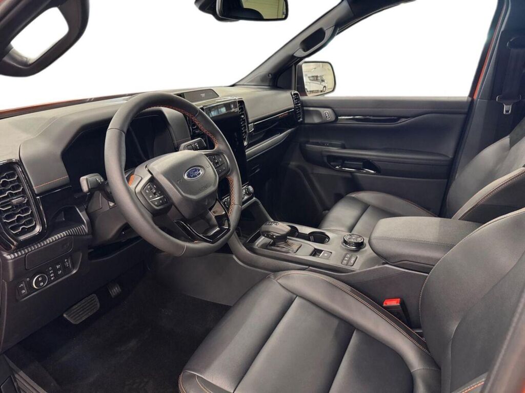 Ford Ranger 2026 Oranssi