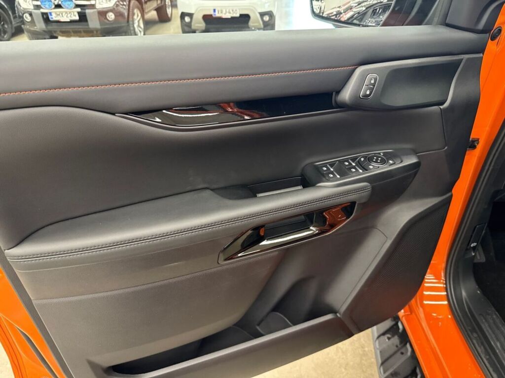 Ford Ranger 2026 Oranssi