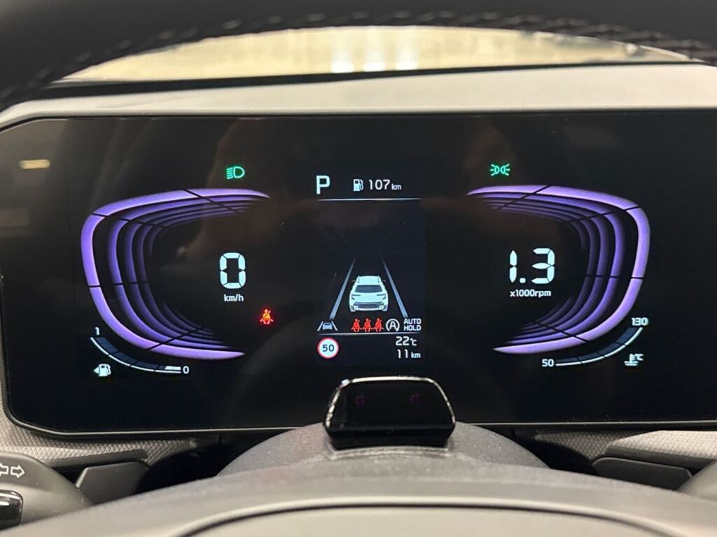 Kia Stonic 2026 Musta